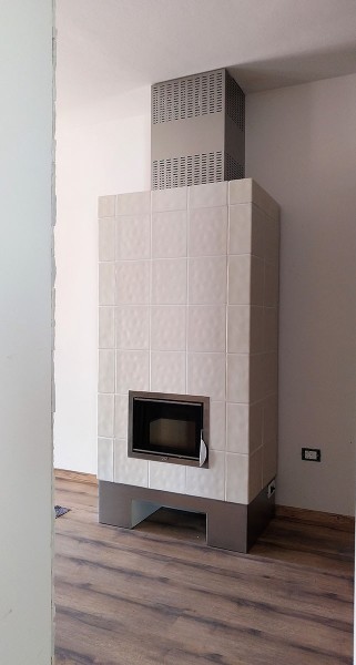 stufa con canalizzazione kwp moderna